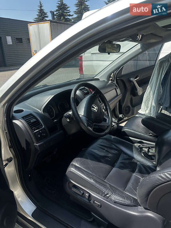 Внедорожник / Кроссовер Honda CR-V 2007 в Ивано-Франковске