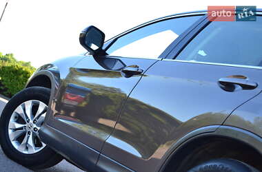 Внедорожник / Кроссовер Honda CR-V 2014 в 