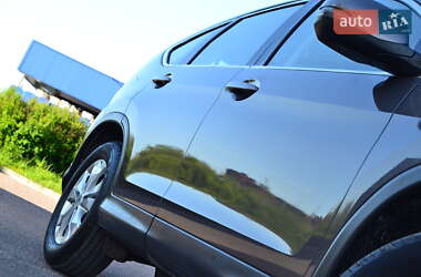Внедорожник / Кроссовер Honda CR-V 2014 в 
