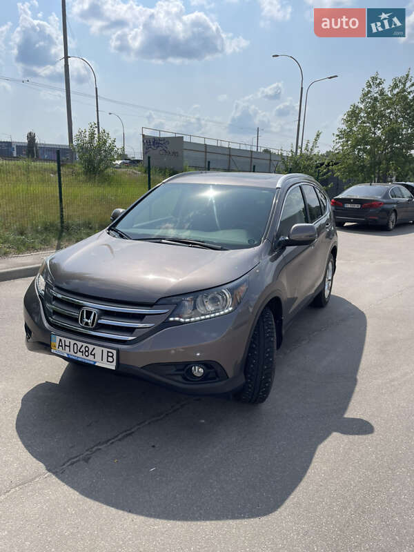 Внедорожник / Кроссовер Honda CR-V 2012 в Киеве