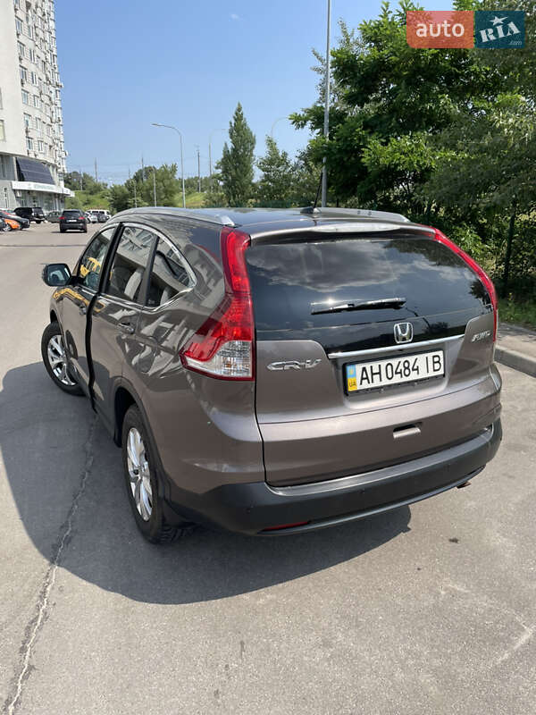 Внедорожник / Кроссовер Honda CR-V 2012 в Киеве