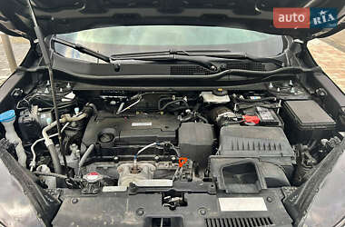 Внедорожник / Кроссовер Honda CR-V 2018 в 
