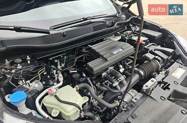 Внедорожник / Кроссовер Honda CR-V 2020 в 