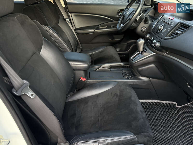 Внедорожник / Кроссовер Honda CR-V 2014 в Львове