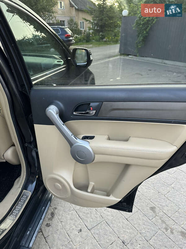 Внедорожник / Кроссовер Honda CR-V 2007 в Калуше фото 31 Внедорожник / Кроссовер Honda CR-V 2007 в Калуше