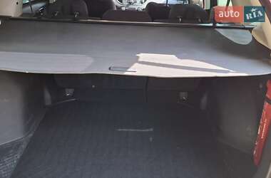 Позашляховик / Кросовер Honda CR-V 2014 в 