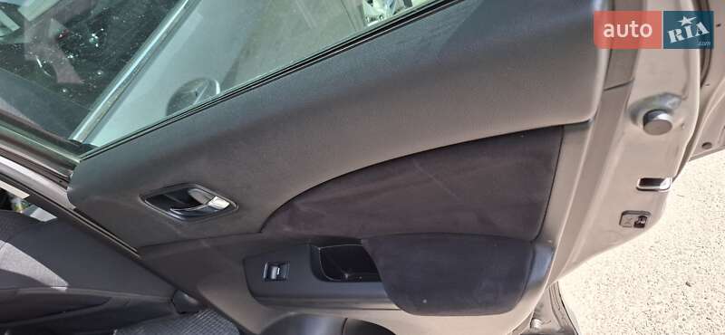 Внедорожник / Кроссовер Honda CR-V 2014 в Шептицькому