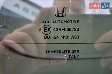 Внедорожник / Кроссовер Honda CR-V 2011 в 