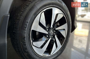 Внедорожник / Кроссовер Honda CR-V 2015 в 
