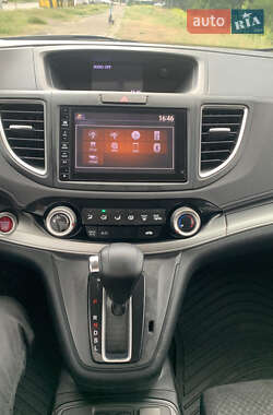 Внедорожник / Кроссовер Honda CR-V 2016 в 