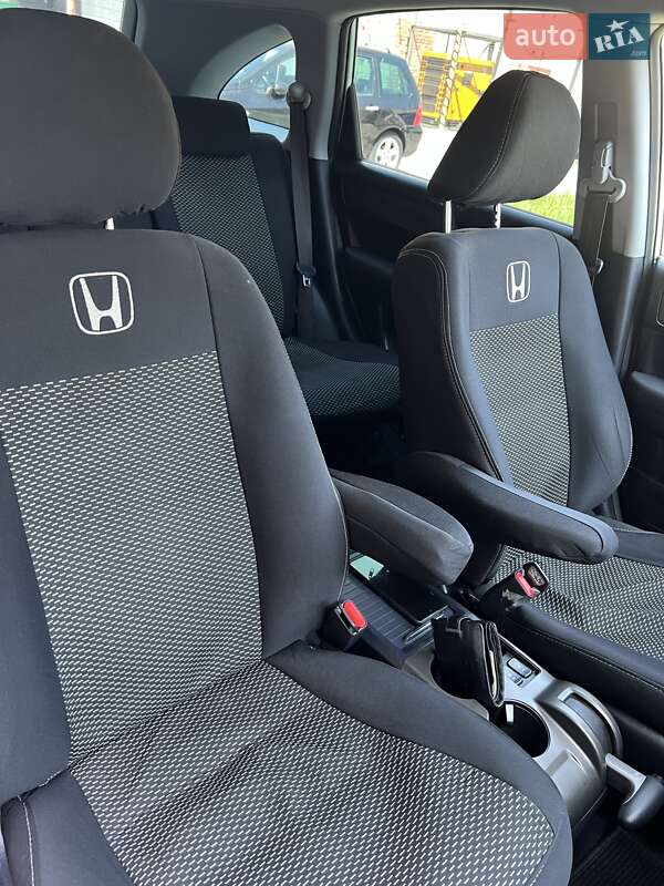 Внедорожник / Кроссовер Honda CR-V 2010 в Черновцах