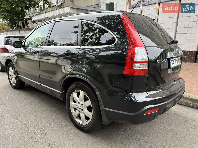 Внедорожник / Кроссовер Honda CR-V 2008 в Киеве