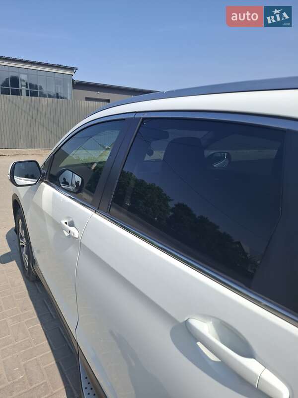 Позашляховик / Кросовер Honda CR-V 2012 в Чернівцях