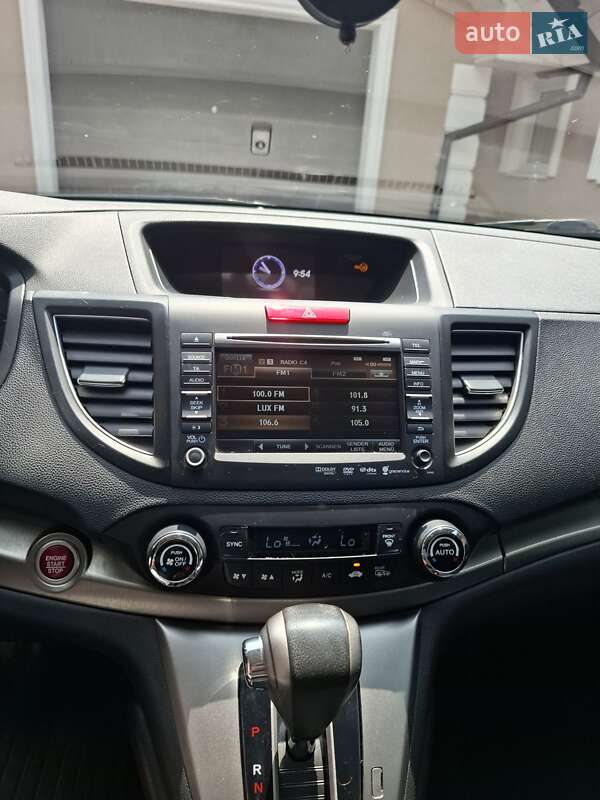 Позашляховик / Кросовер Honda CR-V 2012 в Чернівцях