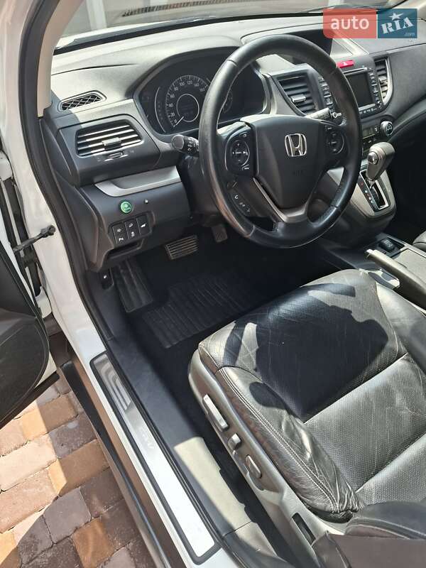 Позашляховик / Кросовер Honda CR-V 2012 в Чернівцях