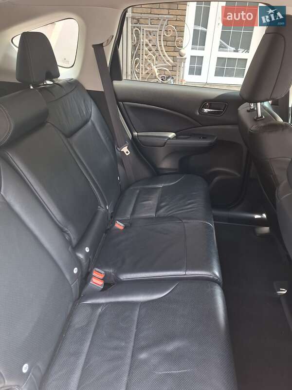 Позашляховик / Кросовер Honda CR-V 2012 в Чернівцях