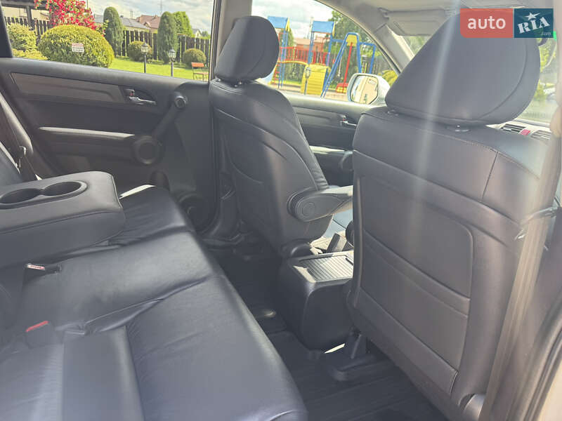 Внедорожник / Кроссовер Honda CR-V 2011 в Стрые