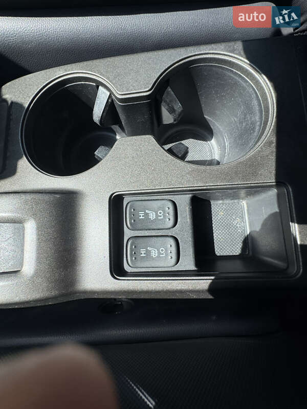 Внедорожник / Кроссовер Honda CR-V 2011 в Стрые