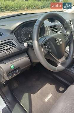 Внедорожник / Кроссовер Honda CR-V 2013 в 
