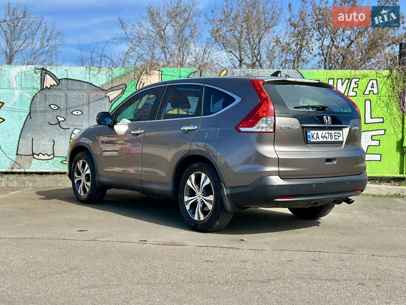 Позашляховик / Кросовер Honda CR-V 2012 в Києві
