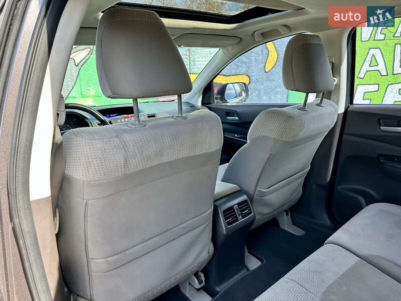 Позашляховик / Кросовер Honda CR-V 2012 в Києві