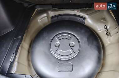 Внедорожник / Кроссовер Honda CR-V 2014 в 
