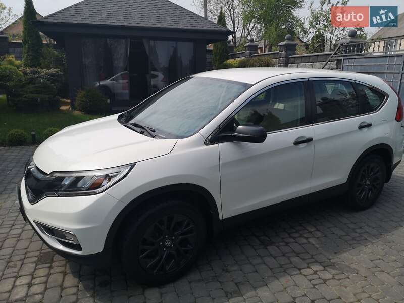 Внедорожник / Кроссовер Honda CR-V 2016 в Ровно