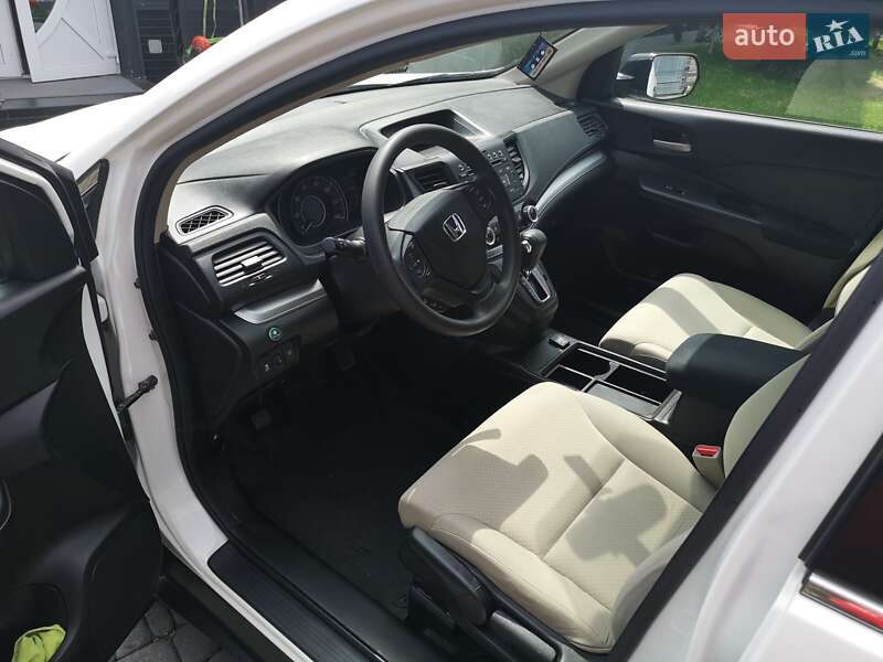 Внедорожник / Кроссовер Honda CR-V 2016 в Ровно