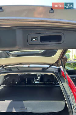Внедорожник / Кроссовер Honda CR-V 2013 в 