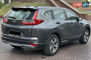 Позашляховик / Кросовер Honda CR-V 2017 в 
