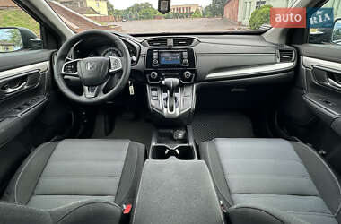 Позашляховик / Кросовер Honda CR-V 2017 в 