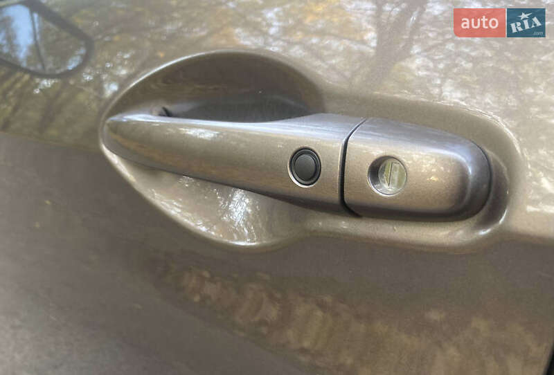 Позашляховик / Кросовер Honda CR-V 2015 в Львові фото 13 Позашляховик / Кросовер Honda CR-V 2015 в Львові