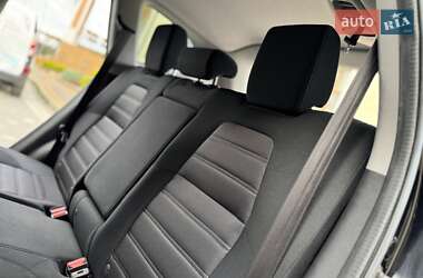 Внедорожник / Кроссовер Honda CR-V 2019 в 