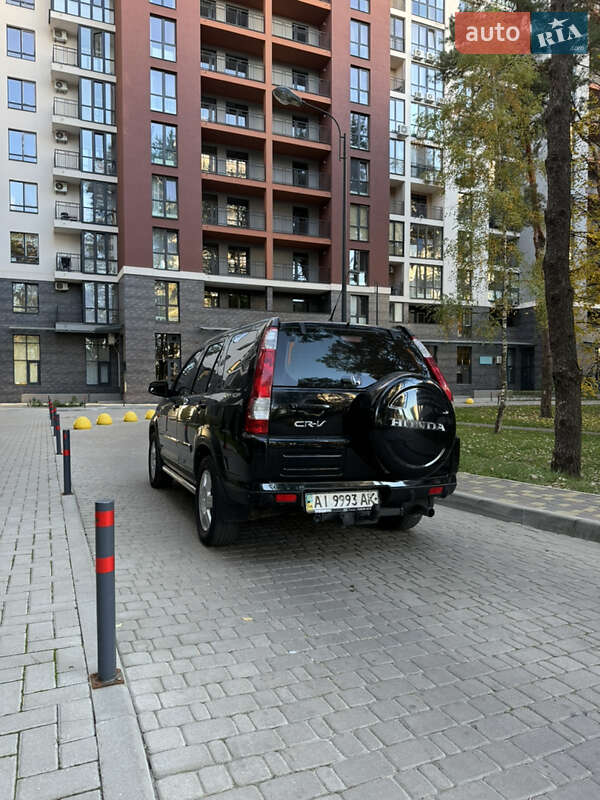 Внедорожник / Кроссовер Honda CR-V 2003 в Броварах
