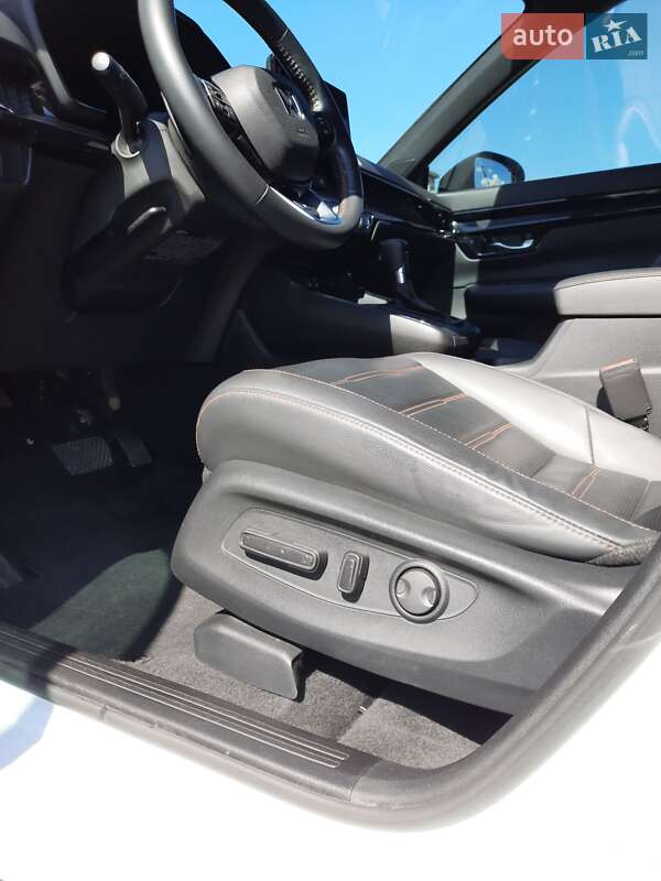 Внедорожник / Кроссовер Honda CR-V 2022 в Ровно фото 30 Внедорожник / Кроссовер Honda CR-V 2022 в Ровно