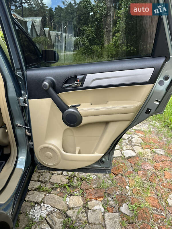 Позашляховик / Кросовер Honda CR-V 2010 в Житомирі