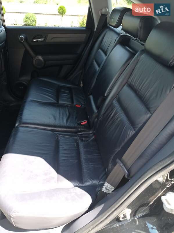 Внедорожник / Кроссовер Honda CR-V 2011 в Виннице