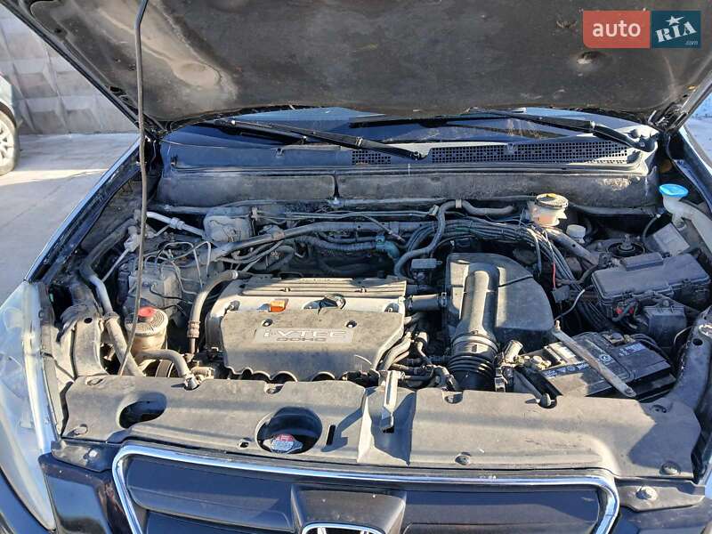 Позашляховик / Кросовер Honda CR-V 2006 в Острозі