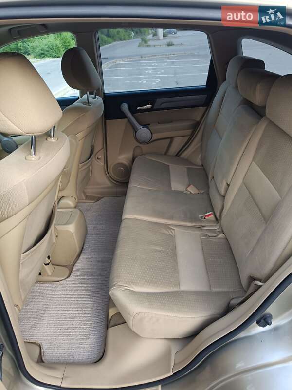 Внедорожник / Кроссовер Honda CR-V 2007 в Днепре