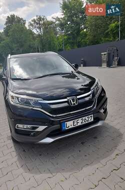 Внедорожник / Кроссовер Honda CR-V 2015 в 