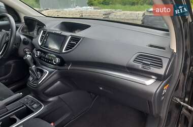 Внедорожник / Кроссовер Honda CR-V 2015 в 