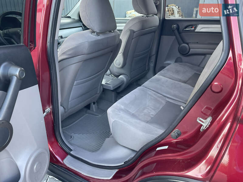 Внедорожник / Кроссовер Honda CR-V 2010 в Меденичах