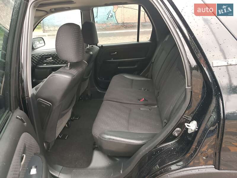 Внедорожник / Кроссовер Honda CR-V 2004 в Луцке