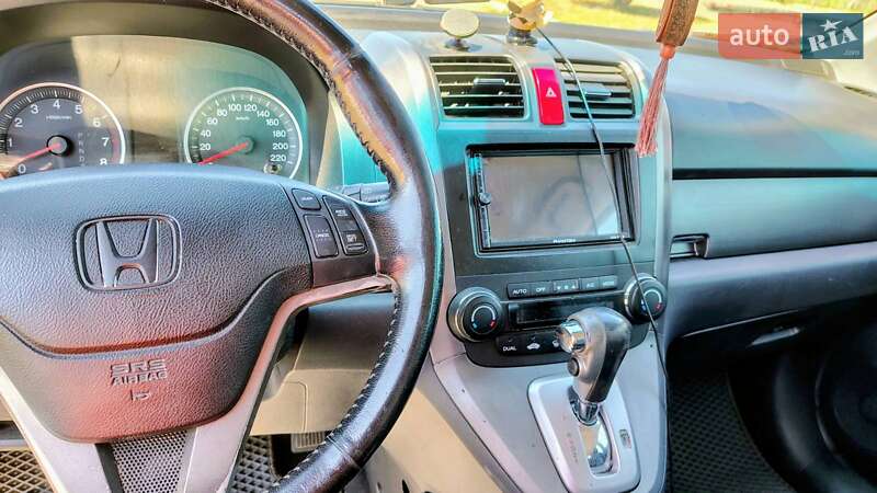 Внедорожник / Кроссовер Honda CR-V 2008 в Буче