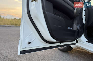 Внедорожник / Кроссовер Honda CR-V 2012 в 