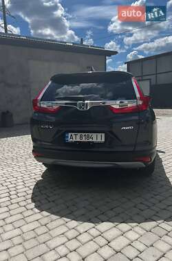 Внедорожник / Кроссовер Honda CR-V 2018 в 