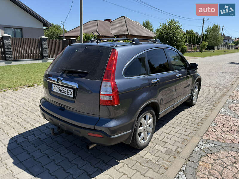 Внедорожник / Кроссовер Honda CR-V 2007 в Луцке