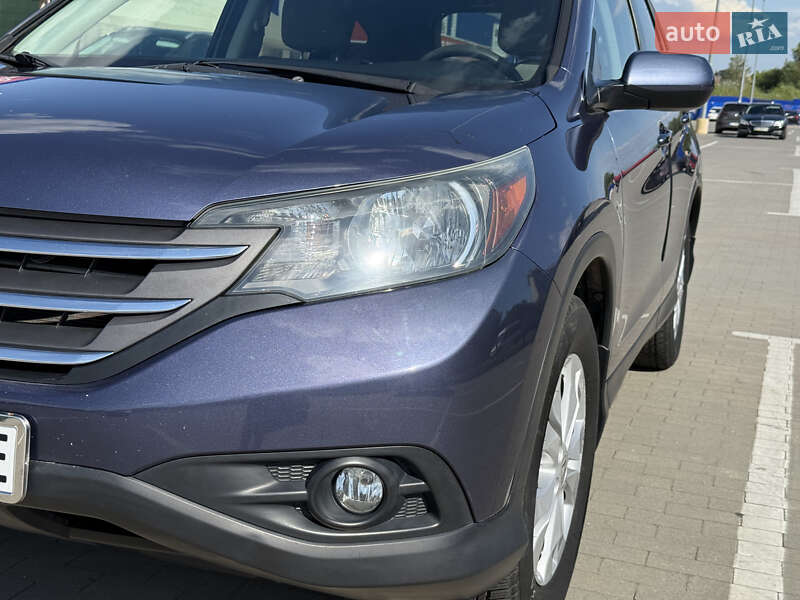 Внедорожник / Кроссовер Honda CR-V 2014 в Долине
