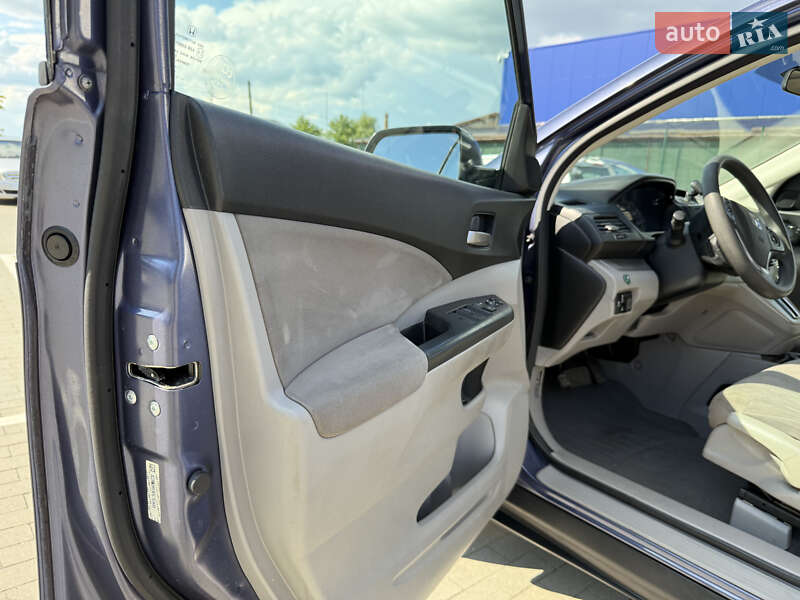 Внедорожник / Кроссовер Honda CR-V 2014 в Долине