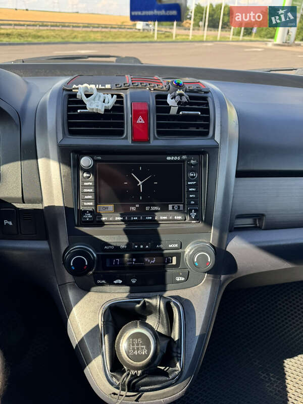Внедорожник / Кроссовер Honda CR-V 2007 в Дубно